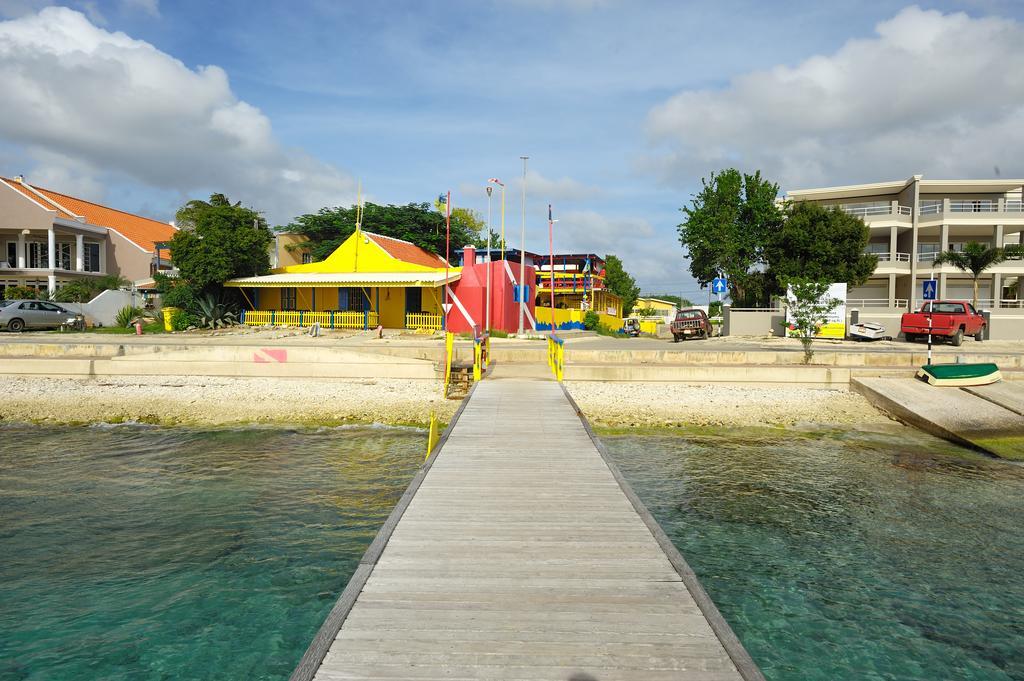 Bonaire Seaside Apartments Экстерьер фото