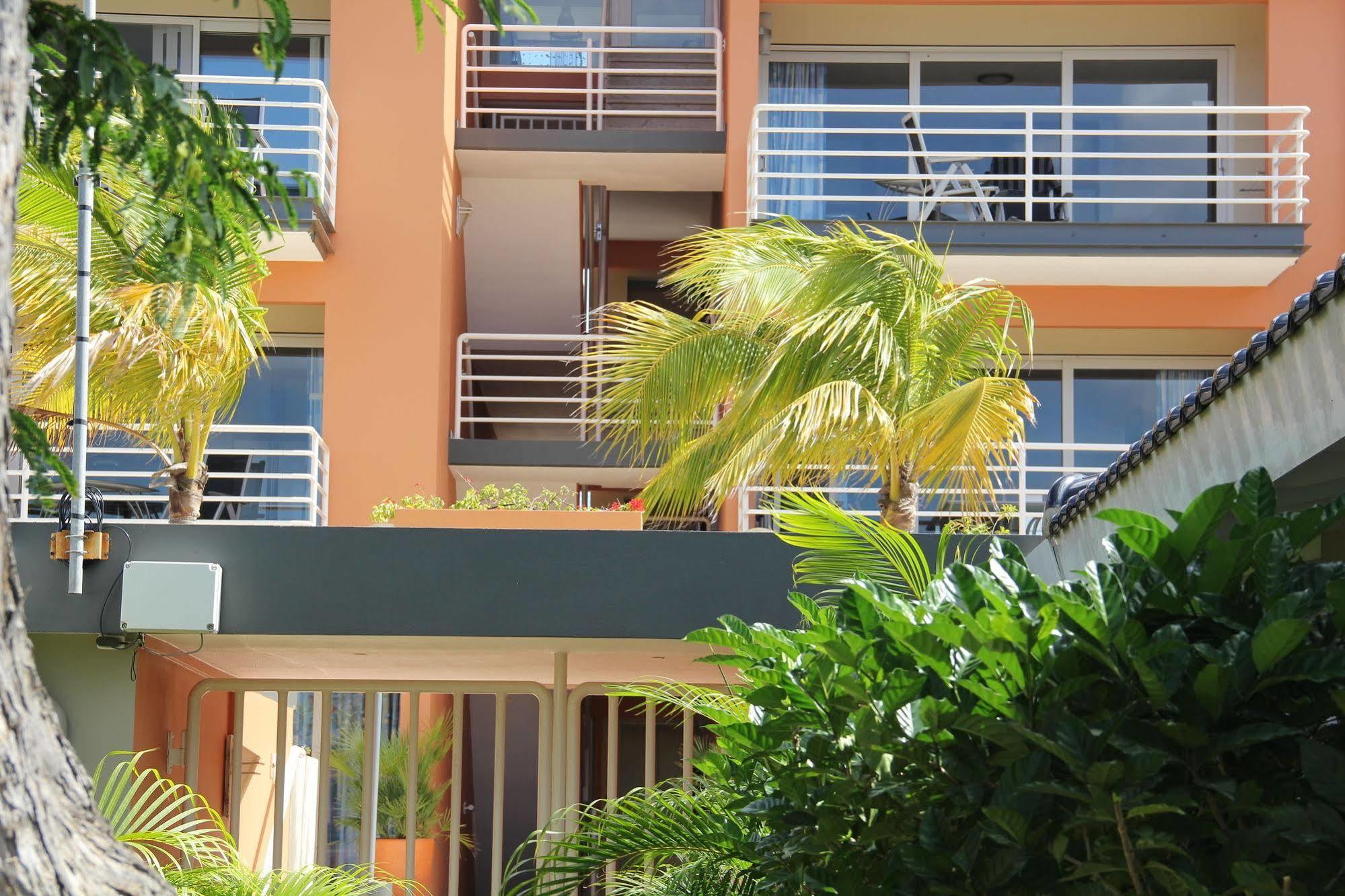 Bonaire Seaside Apartments Экстерьер фото