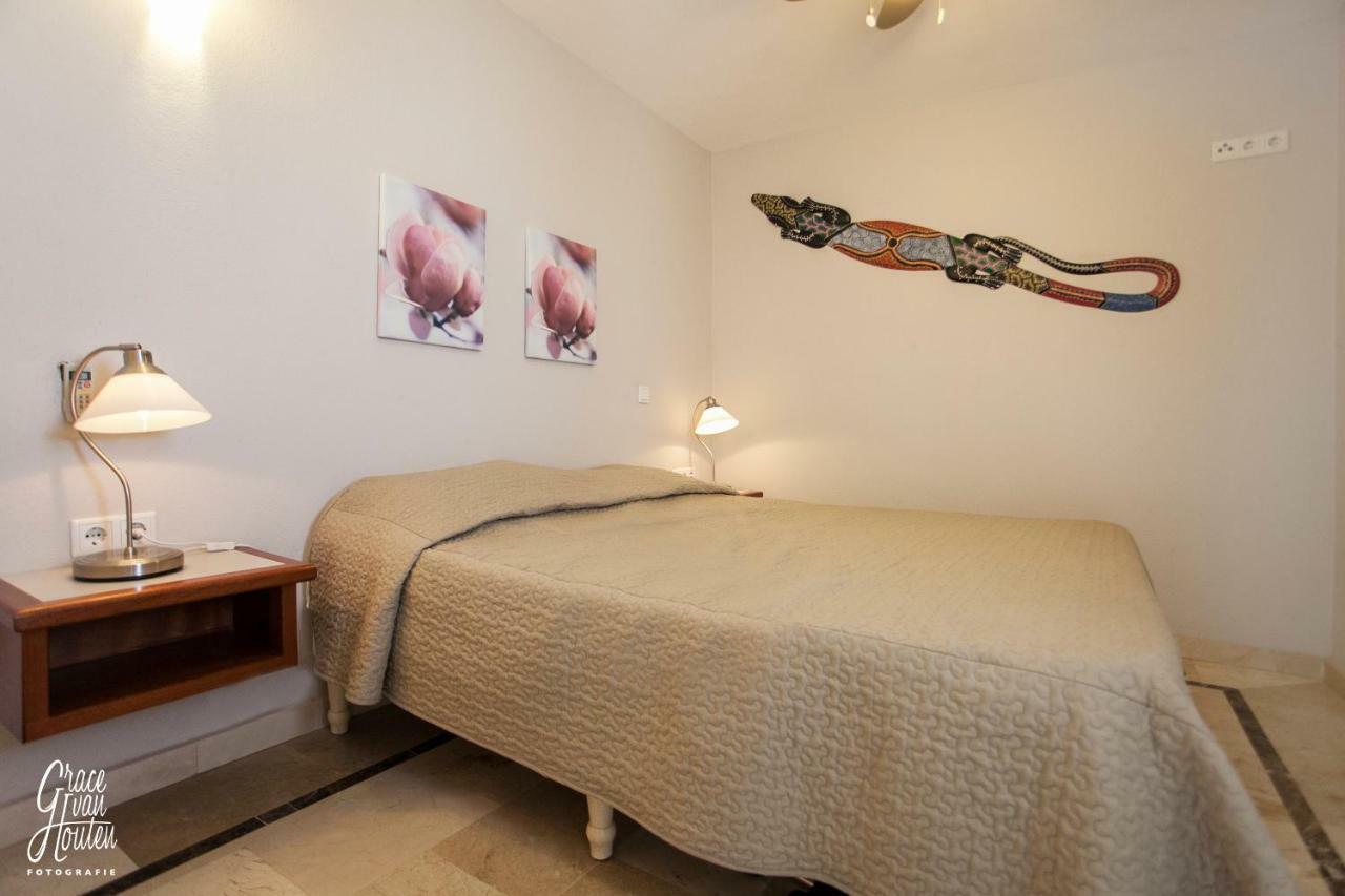Bonaire Seaside Apartments Экстерьер фото